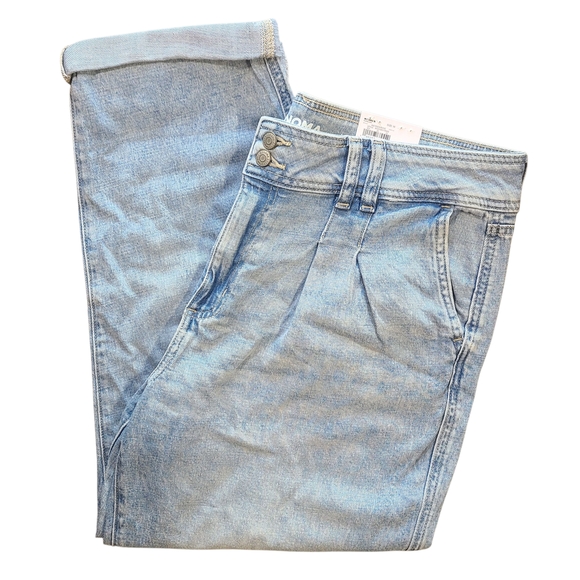 Sonoma Relaxed Pleated Front Jeans 16 NWT Light Wash High Rise Straight Leg - Picture 2 of 8